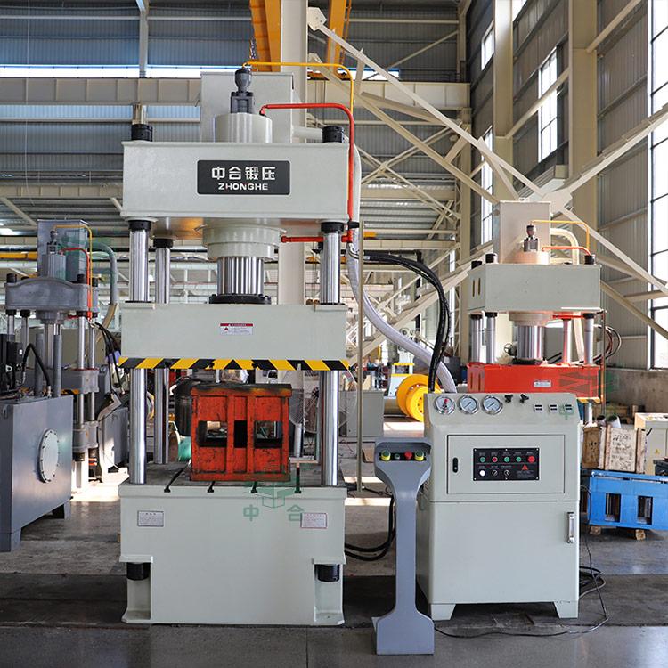 200噸三梁四柱液壓機.jpg 200噸三梁四柱液壓機.jpg