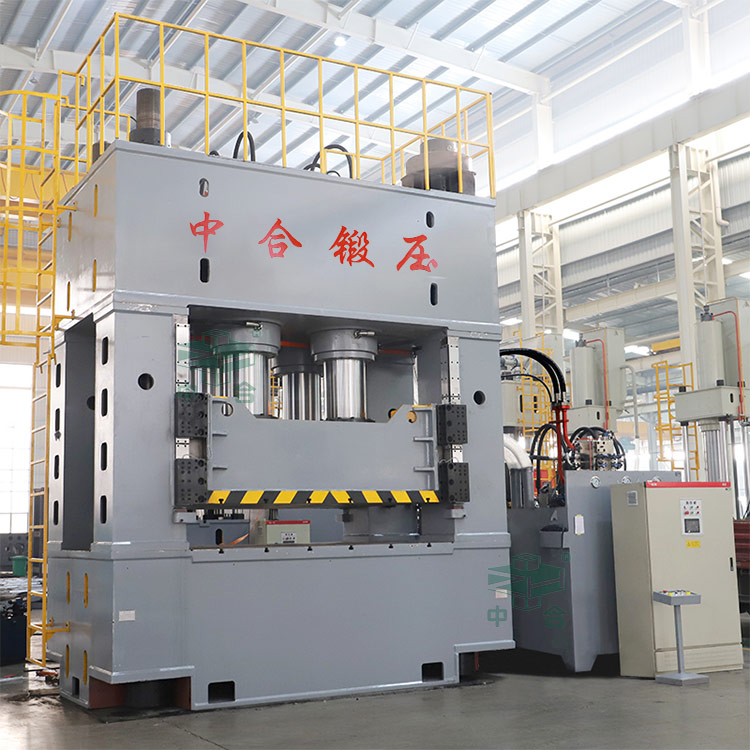 2000噸框架式液壓機.jpg 2000噸框架式液壓機.jpg