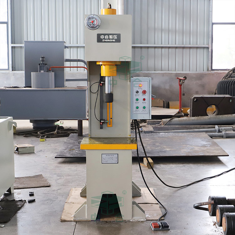 20噸單柱液壓機.jpg 20噸單柱液壓機.jpg