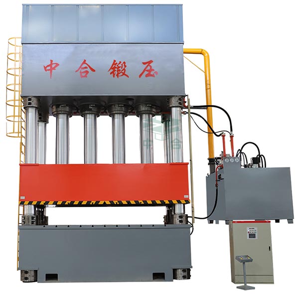 2500噸四柱液壓機(jī).jpg 2500噸四柱液壓機(jī).jpg