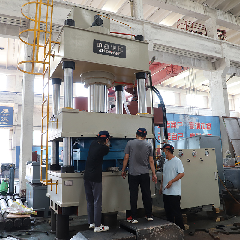 水箱板拉伸液壓機_500噸油壓機_不銹鋼水箱成型生產線(圖1)