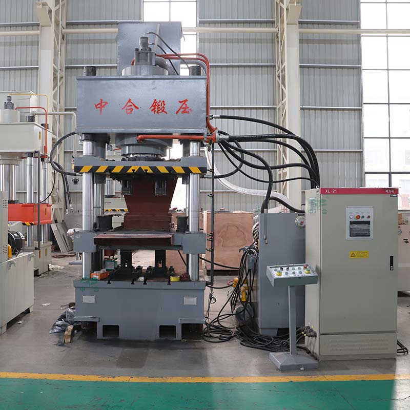 400噸四梁四柱液壓機 400噸四梁四柱液壓機